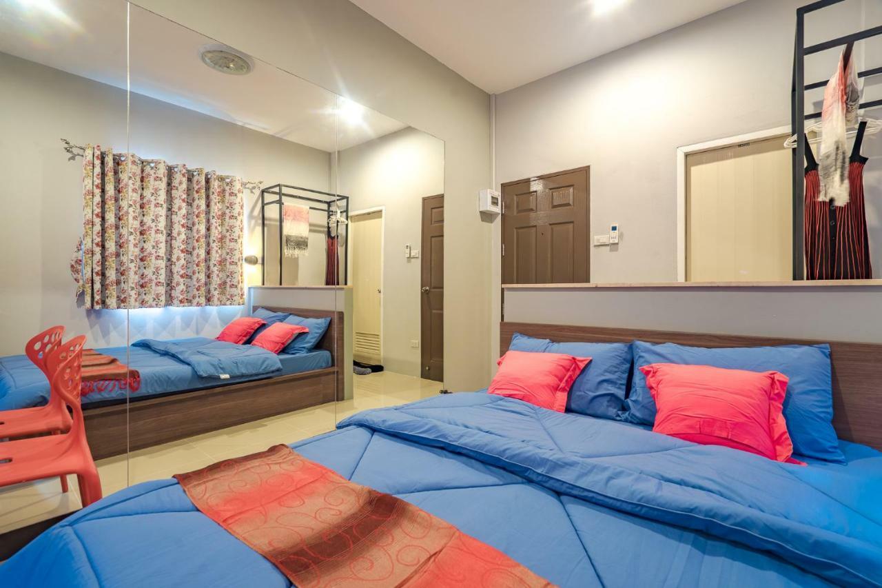 Penyos Residence Бангкок Екстер'єр фото