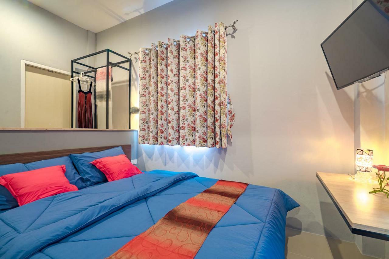 Penyos Residence Бангкок Екстер'єр фото